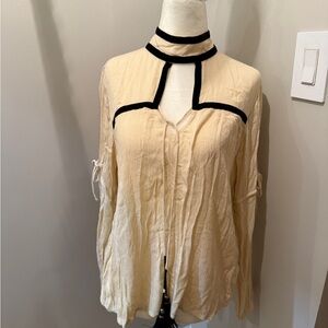 Tularosa Cream Blouse with Black Trim
